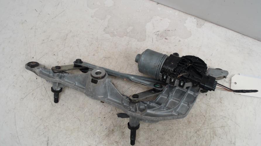 Moteur essuie glace avant -...