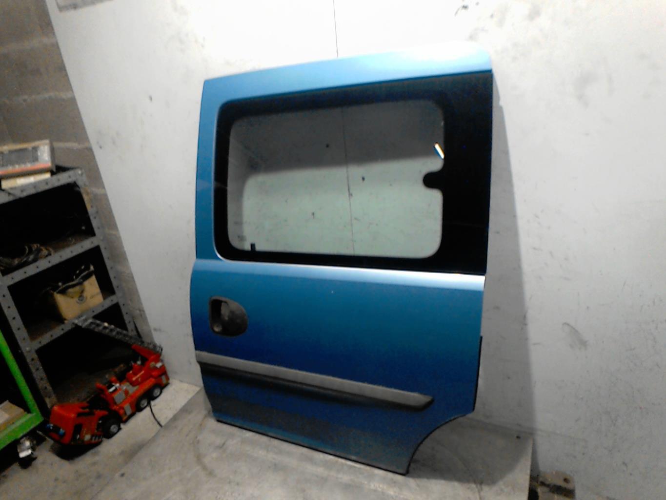 Porte laterale gauche OPEL COMBO C PHASE 1 Diesel - 1