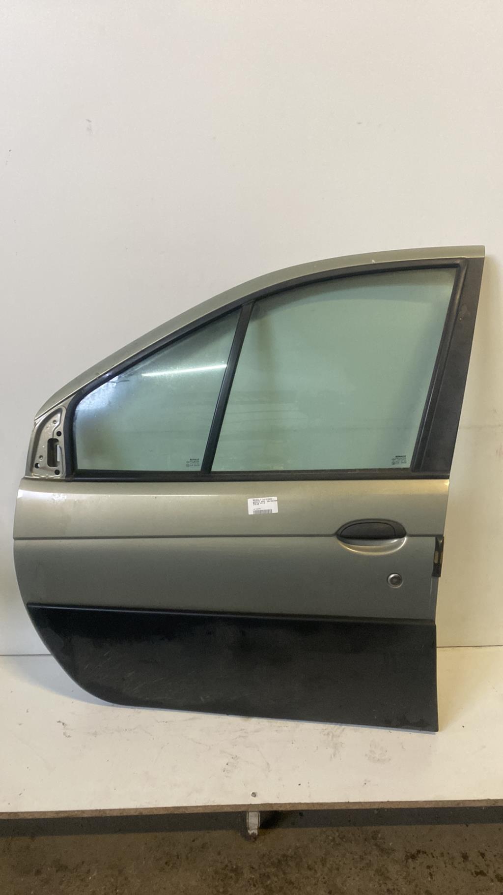 Porte avant gauche RENAULT SCENIC 1 PHASE 2 Diesel - 1