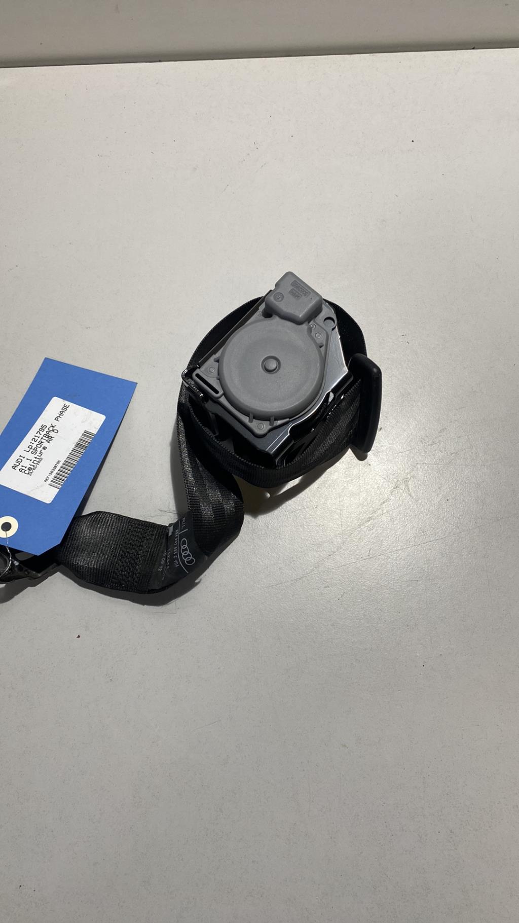 Ceinture arriere droit AUDI A1 1 SPORTBACK PHASE 1 Diesel - 1