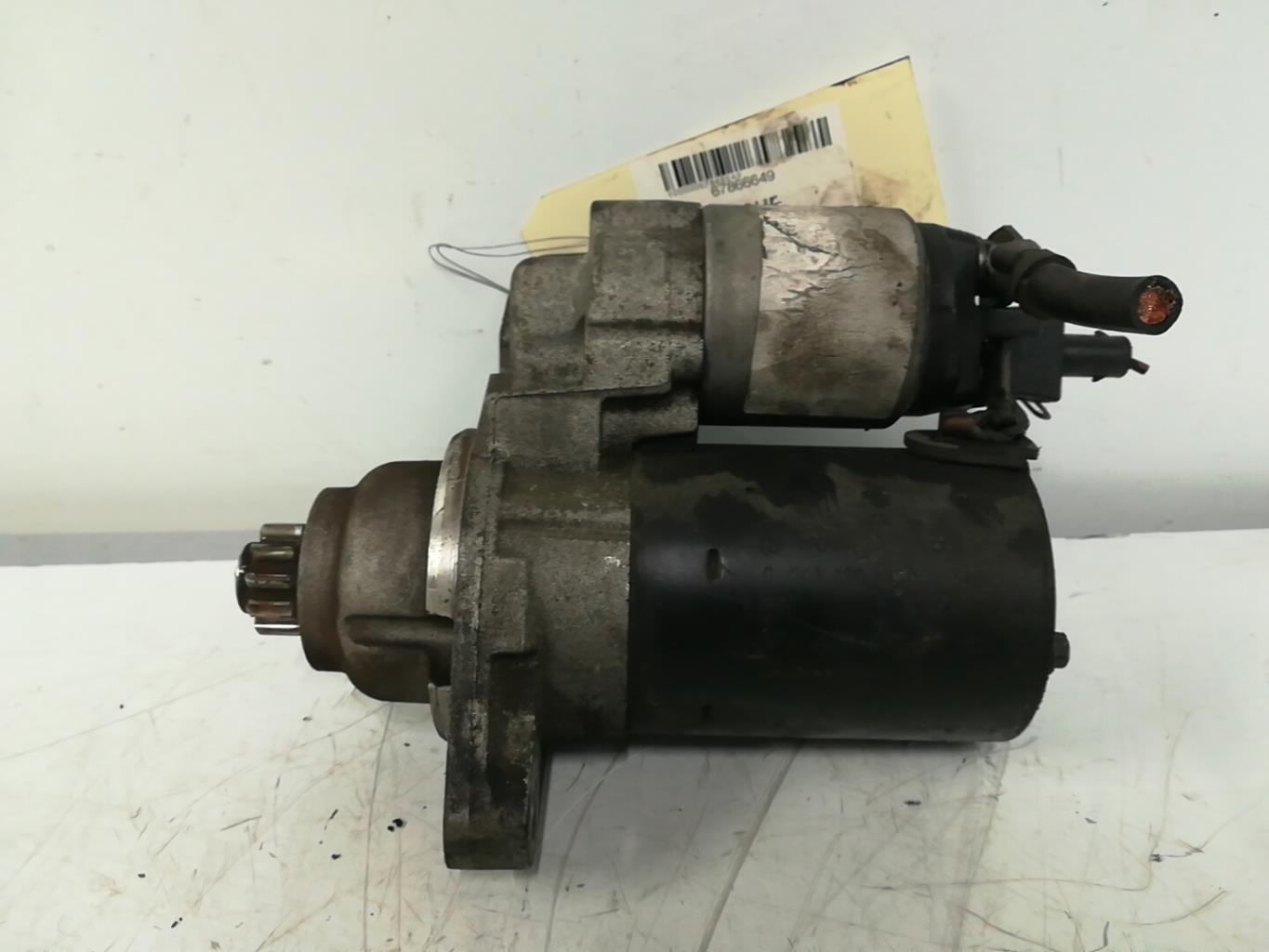 Demarreur VOLKSWAGEN FOX Essence - 1