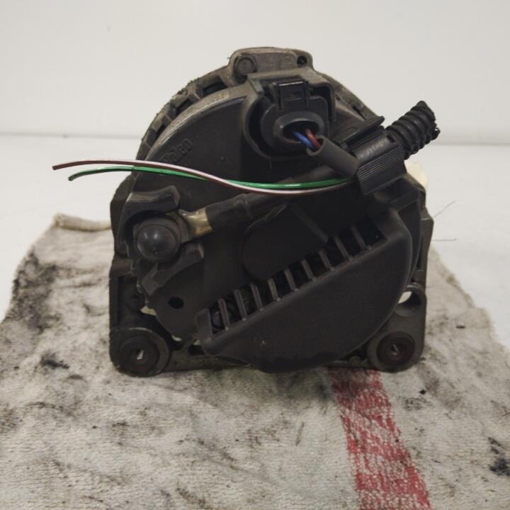 Alternateur SKODA FABIA 2 PHASE 1 Essence - 1