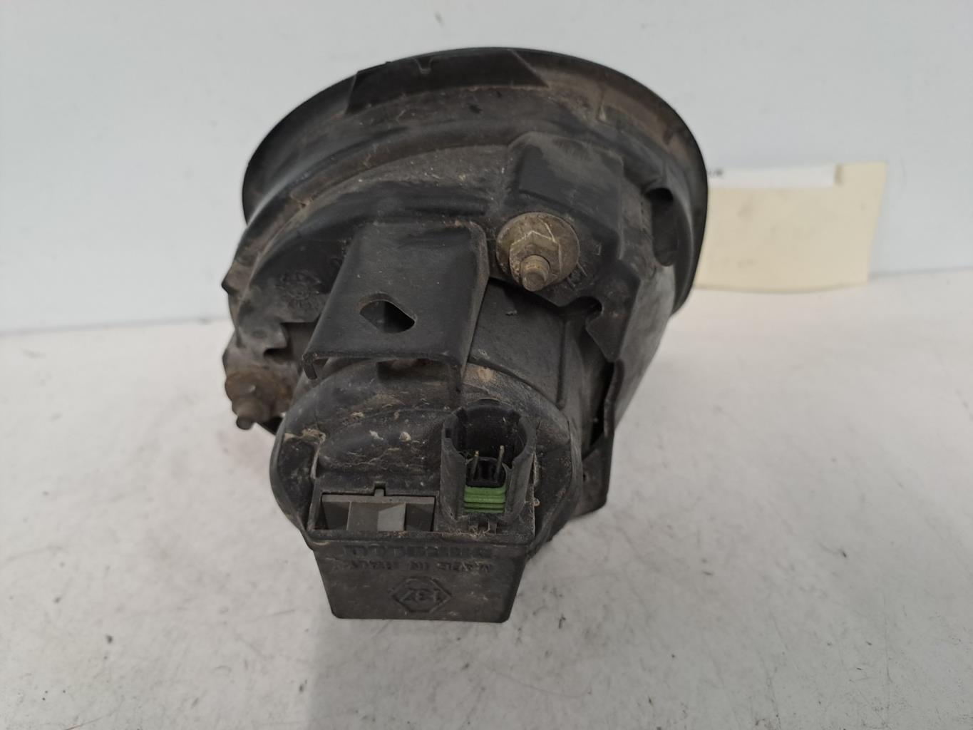 Anti brouillard gauche (feux) RENAULT CLIO 2 PHASE 1 Essence - 1