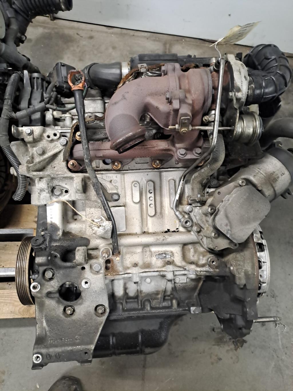 Moteur PEUGEOT 207 PHASE 1 Diesel - 1
