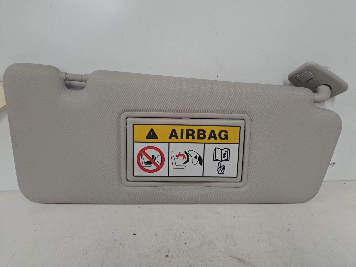 Pare soleil droit RENAULT CLIO 4 PHASE 2 Essence - 1
