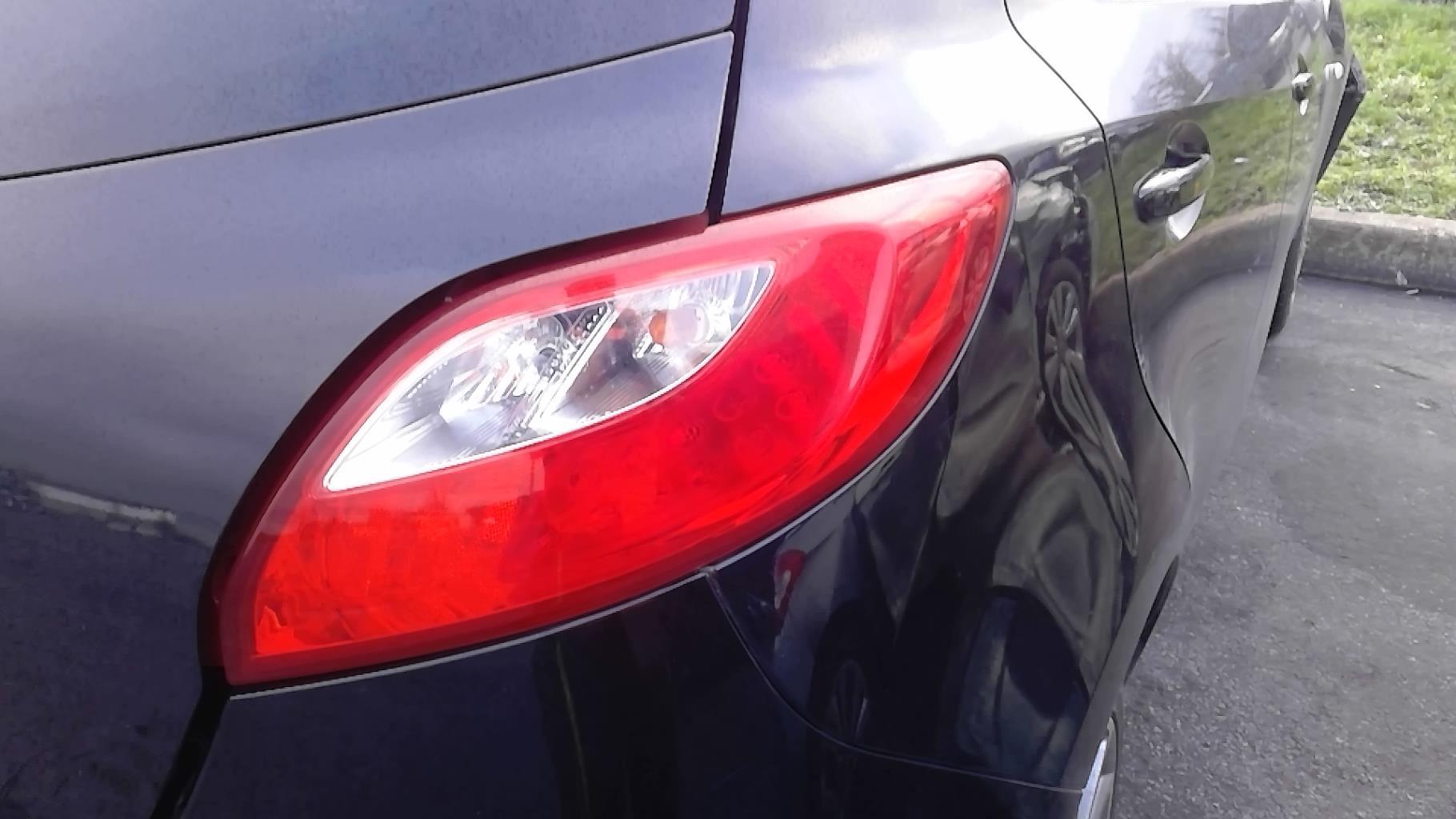 Feu arriere principal droit (feux) MAZDA 2 2 PHASE 2 Essence - 1