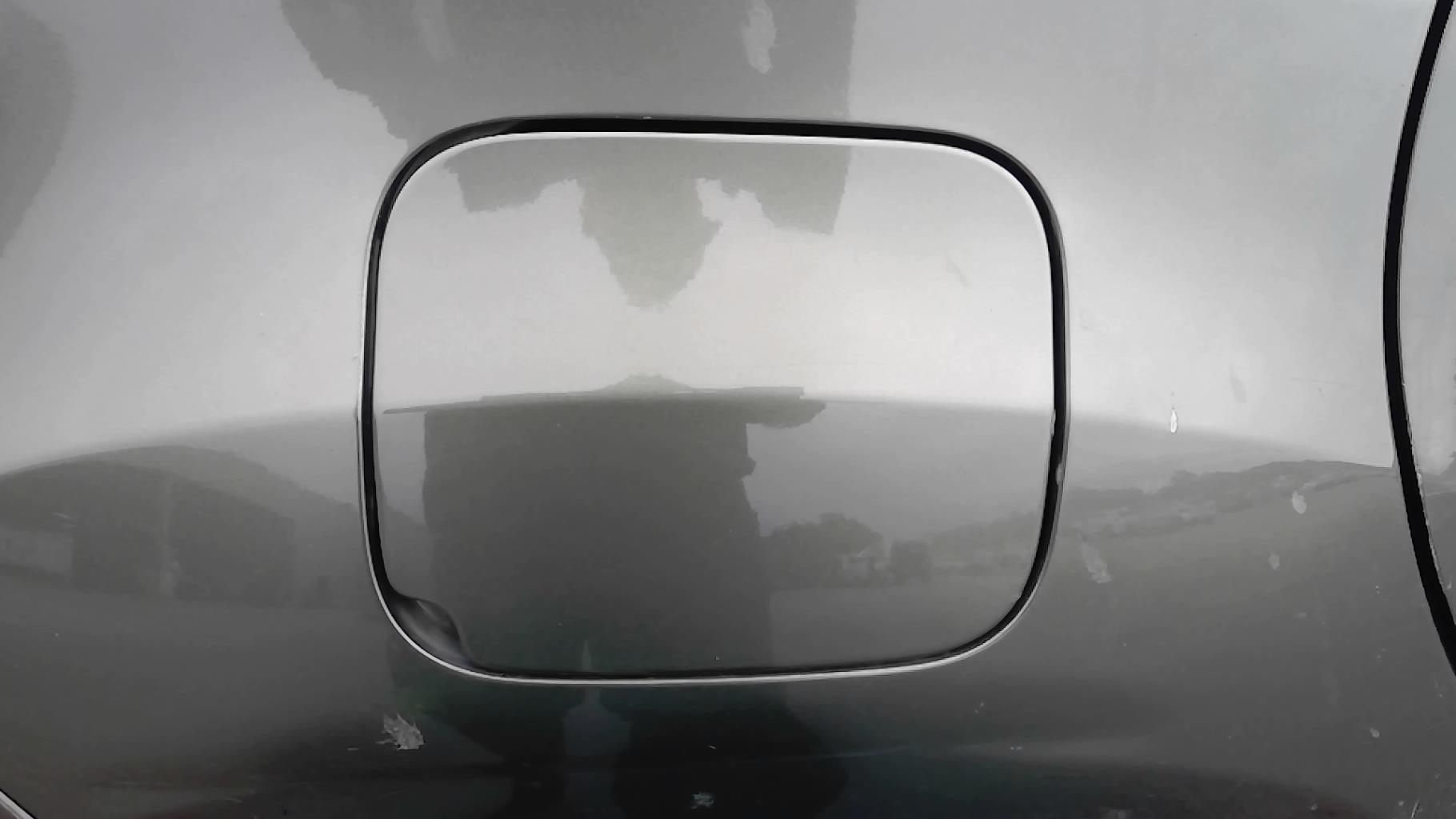 Trappe d'essence DACIA DUSTER 1 PHASE 1 Diesel - 1