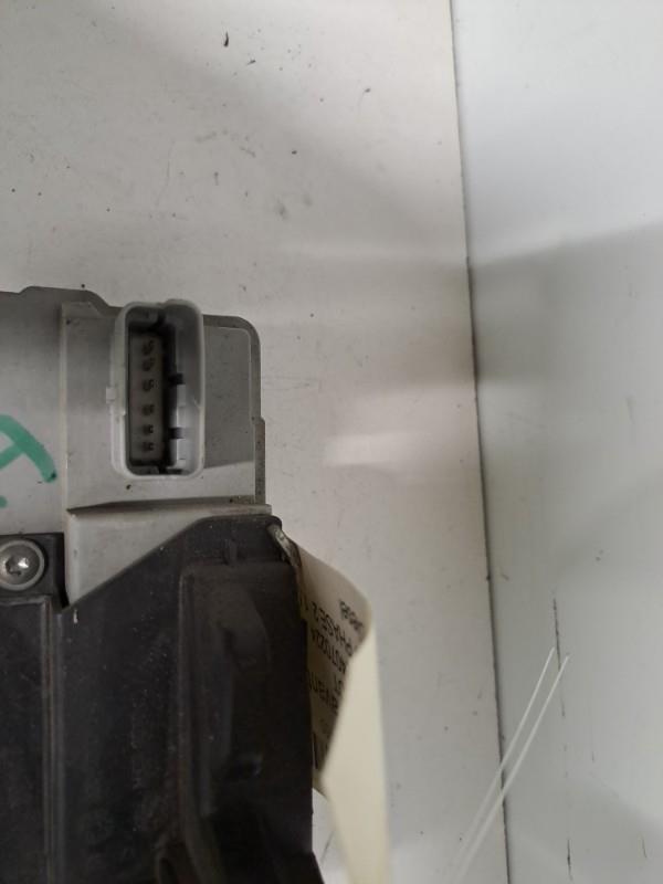 Serrure avant droit PEUGEOT 307 PHASE 2 Diesel - 1