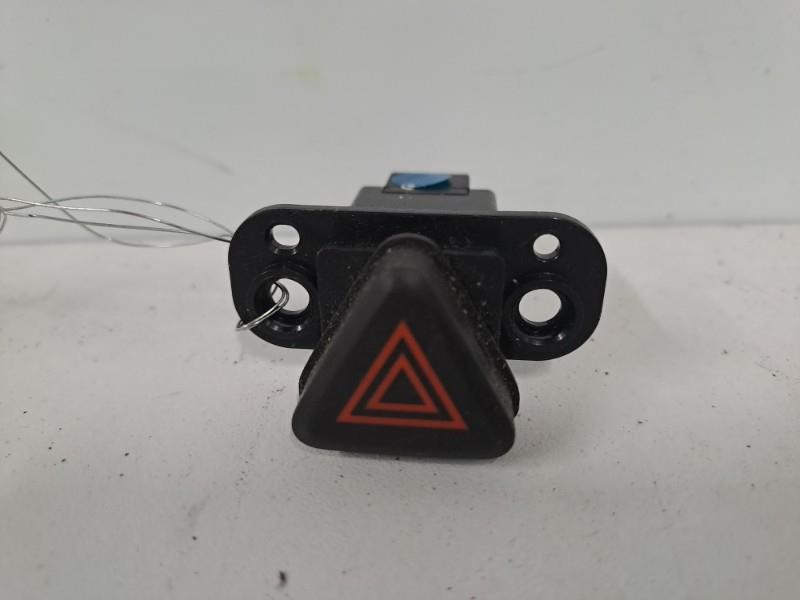 Bouton de warning CHEVROLET ORLANDO Diesel - 1