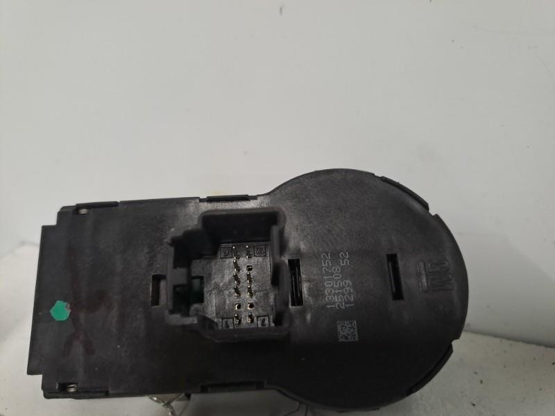 Commande de phare CHEVROLET ORLANDO Diesel - 1