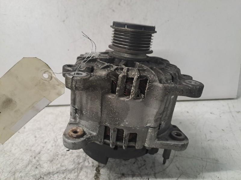 Alternateur VOLKSWAGEN GOLF 6 Diesel - 1