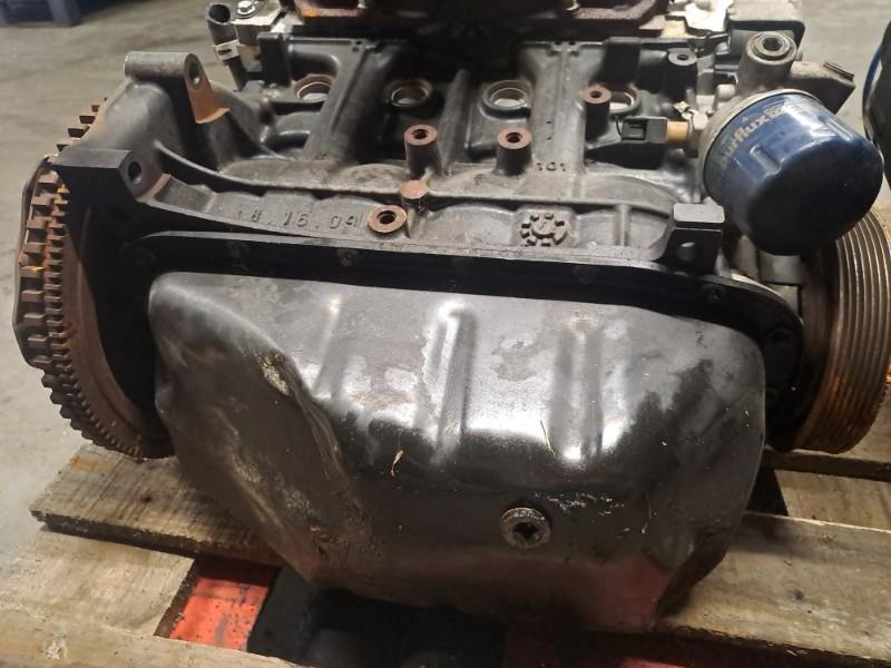 Moteur RENAULT TWINGO 2 PHASE 1 Essence - 1