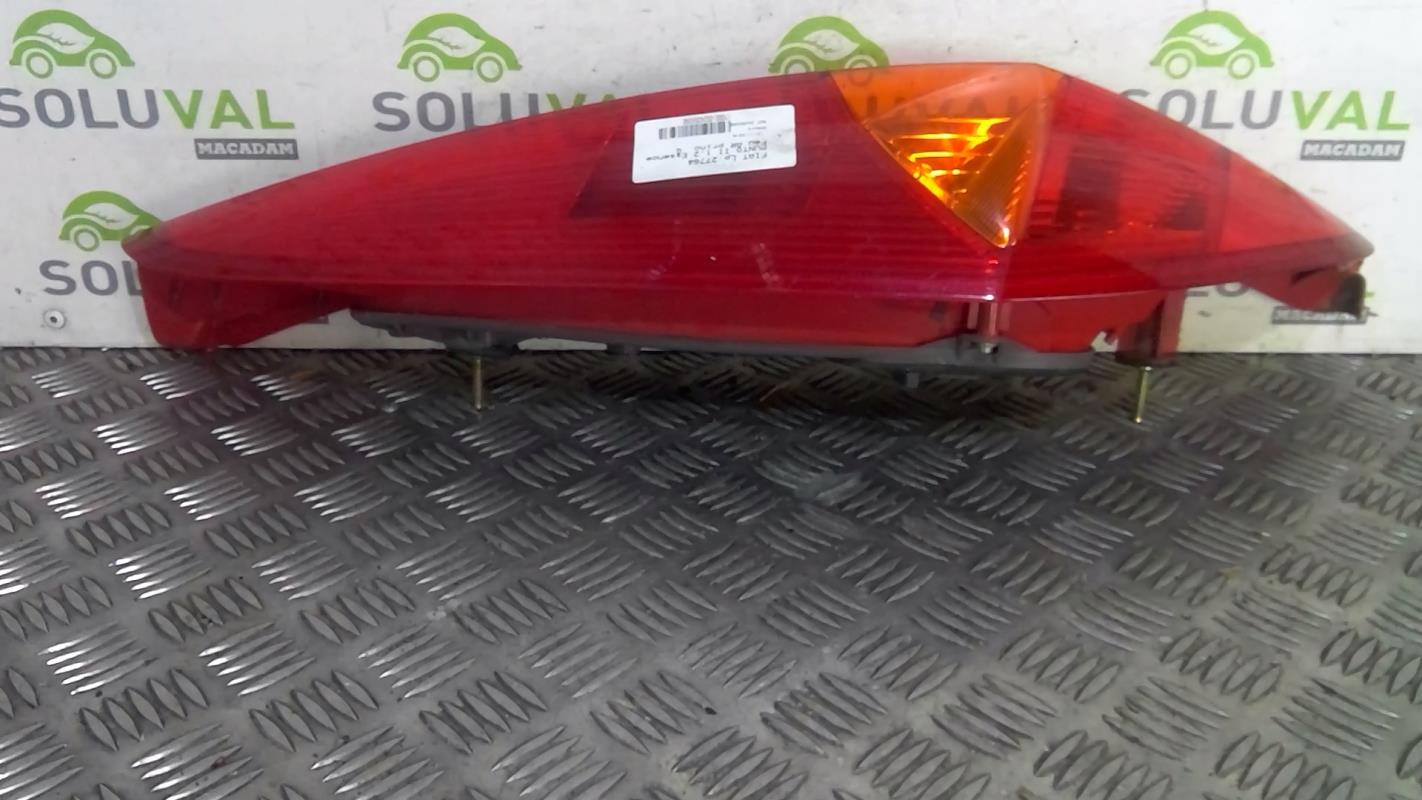 Fanale posteriore principale sinistro (luci) FIAT PUNTO 2 PHASE 1 Gasolina - 1