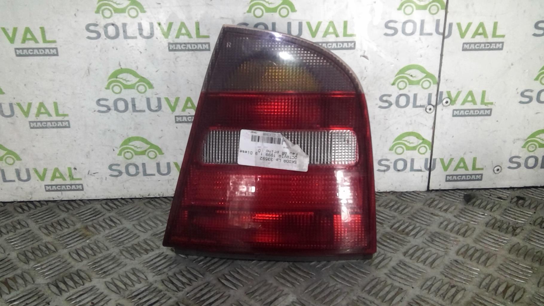 Fanale posteriore principale destro (luci) SKODA OCTAVIA 1 PHASE 1 Diésel - 1