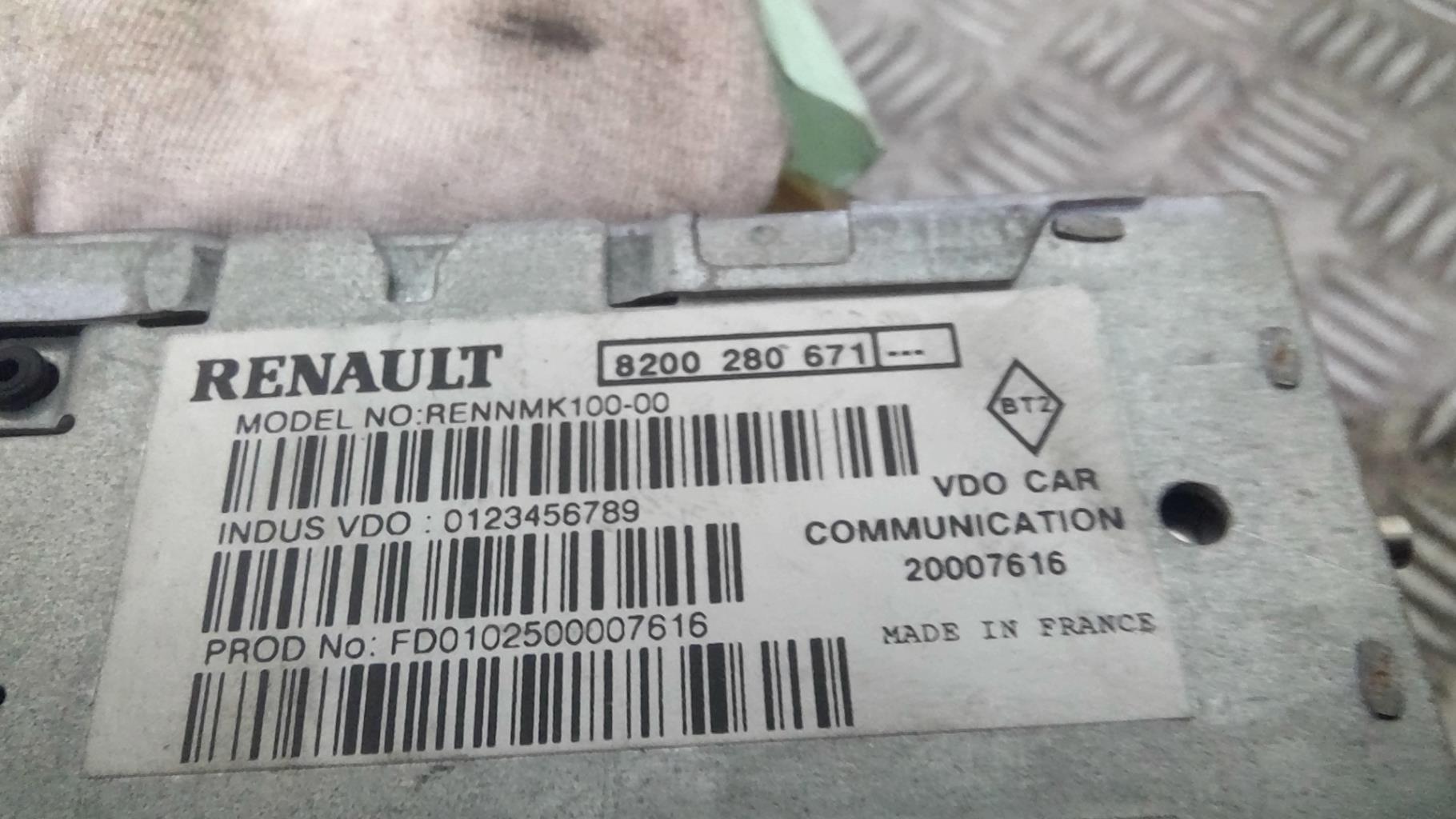 Ecran GPS RENAULT GRAND ESPACE 4 PHASE 1 Diesel - 1