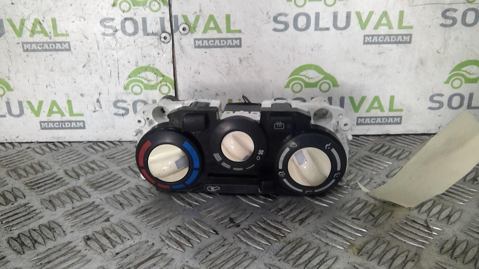 Commande chauffage NISSAN MICRA 3 PHASE 1 Essence - 1