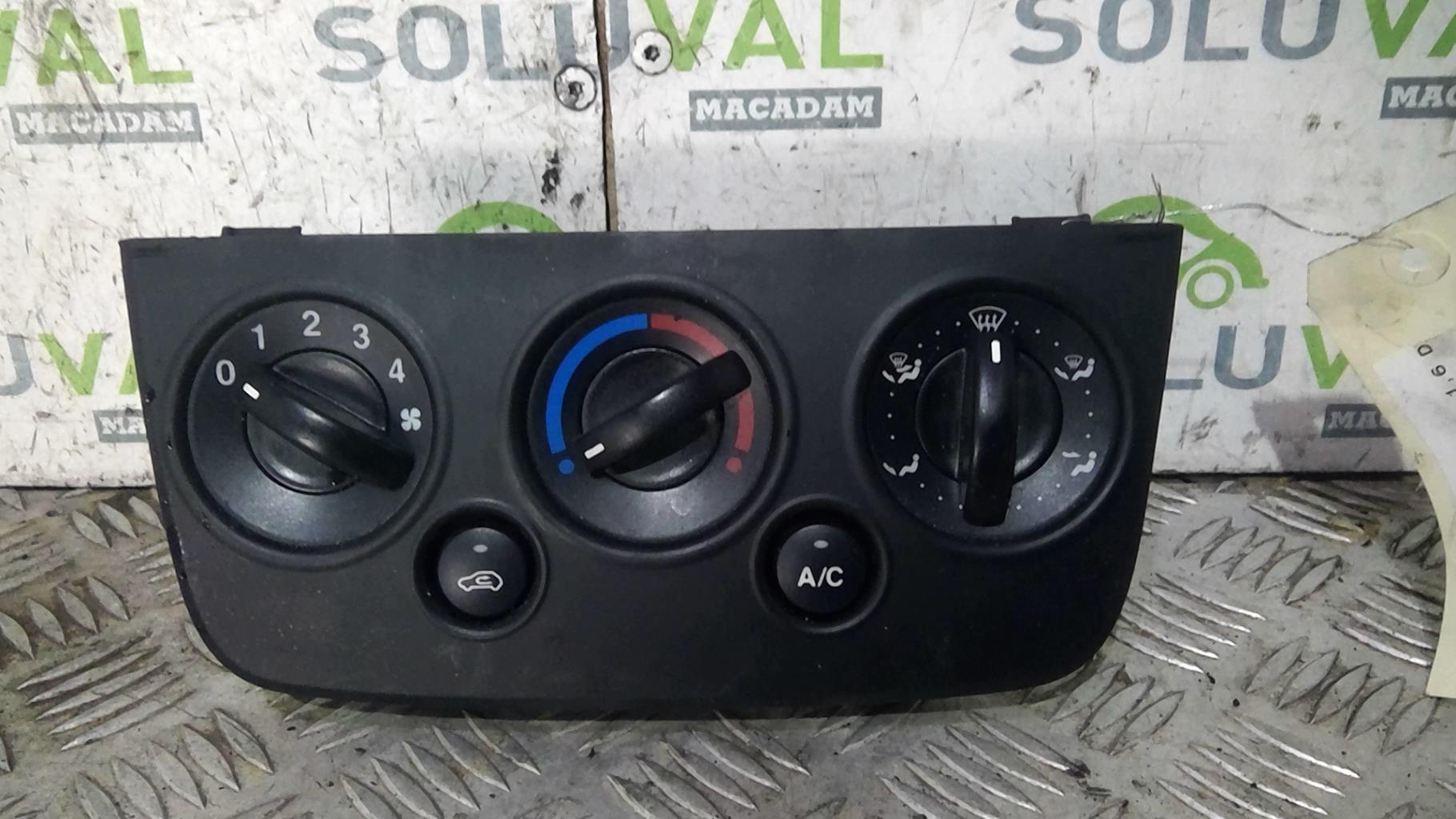 Commande chauffage FORD FIESTA 5 PHASE 2 Diesel - 1