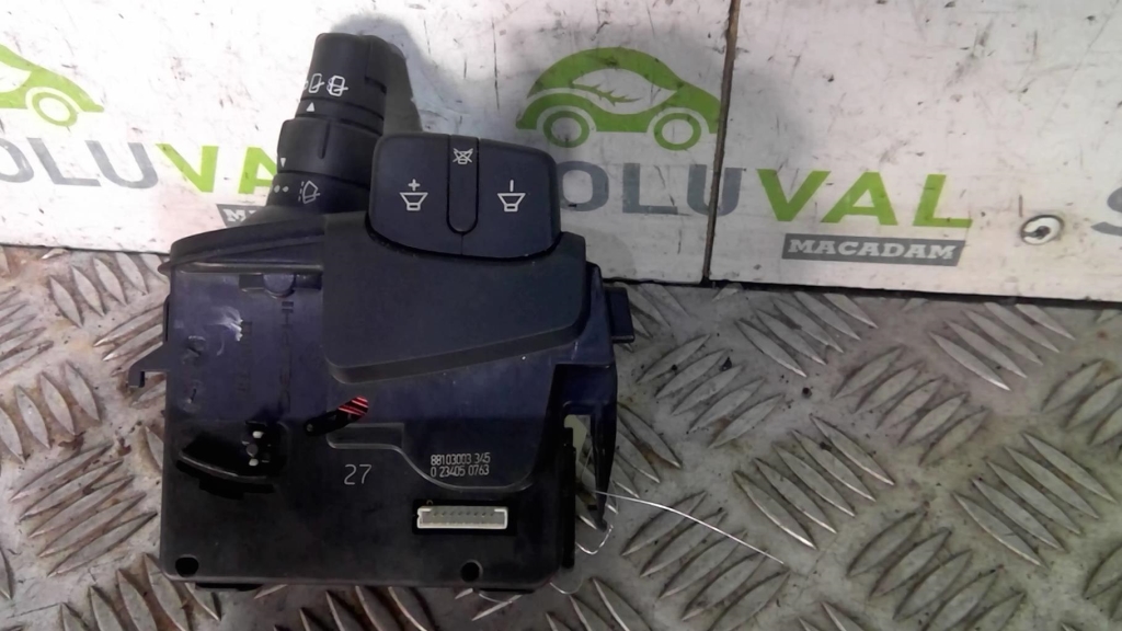 Commodo d'essuie glaces RENAULT CLIO 3 PHASE 1 Diesel - 1