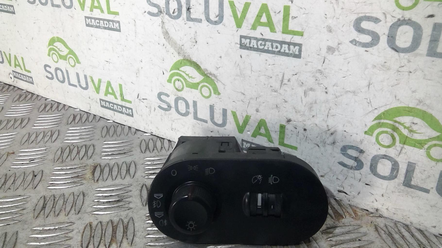Commodo phare SEAT IBIZA 3 PHASE 2 Diesel - 1