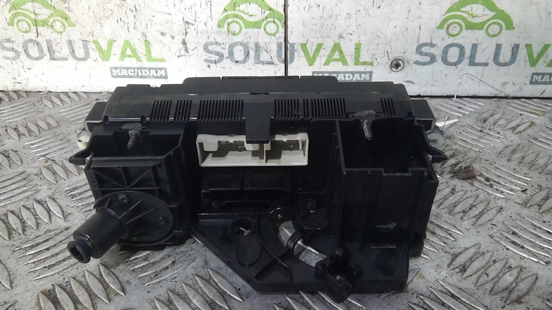 Commande chauffage VOLKSWAGEN GOLF 5 Diesel - 1