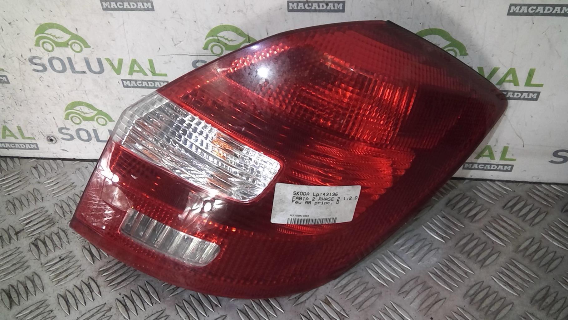 Fanale posteriore principale destro (luci) SKODA FABIA 2 PHASE 2 Diésel - 1
