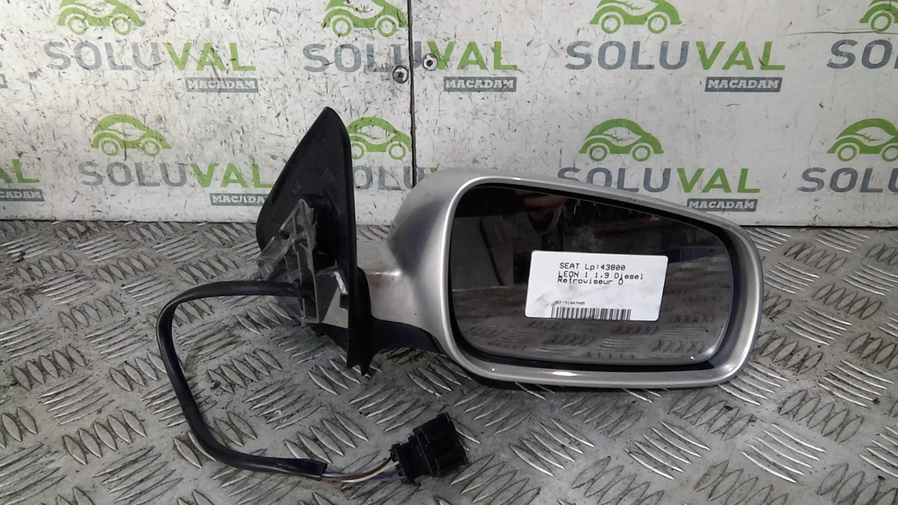 Retrovisor derecho SEAT LEON 1 Diésel - 1