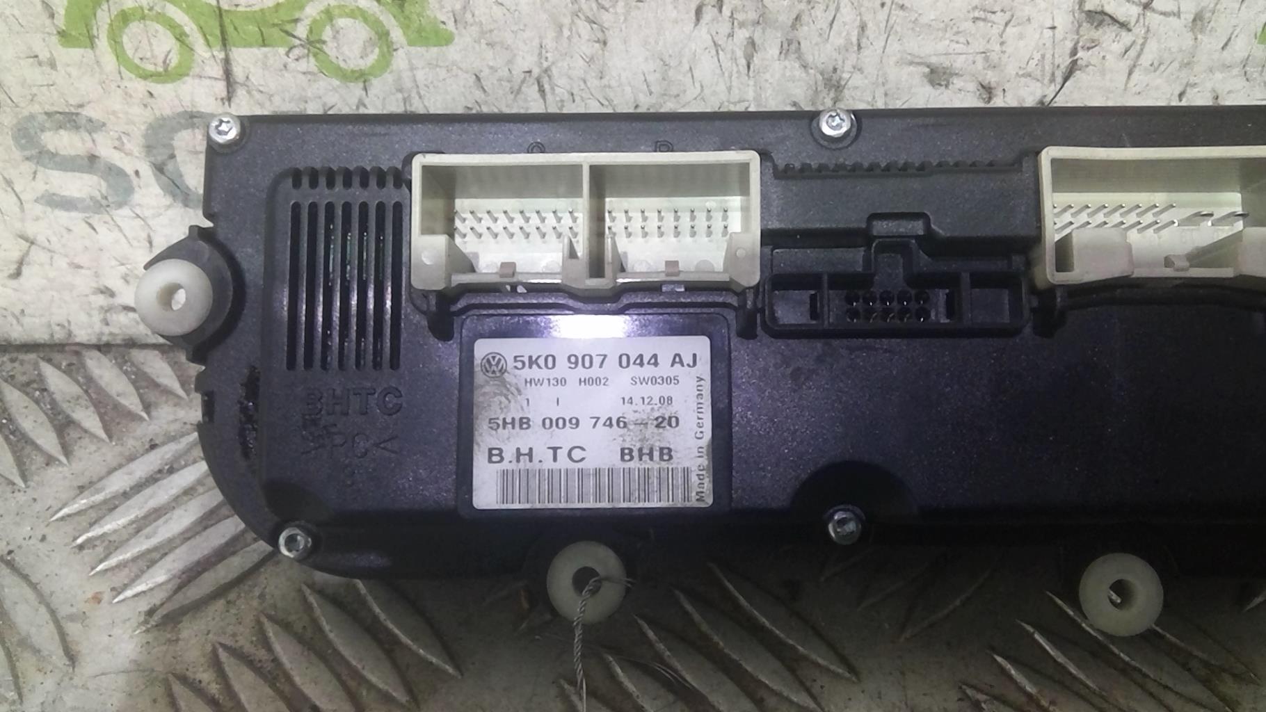 Commande chauffage VOLKSWAGEN GOLF 6 Diesel - 1
