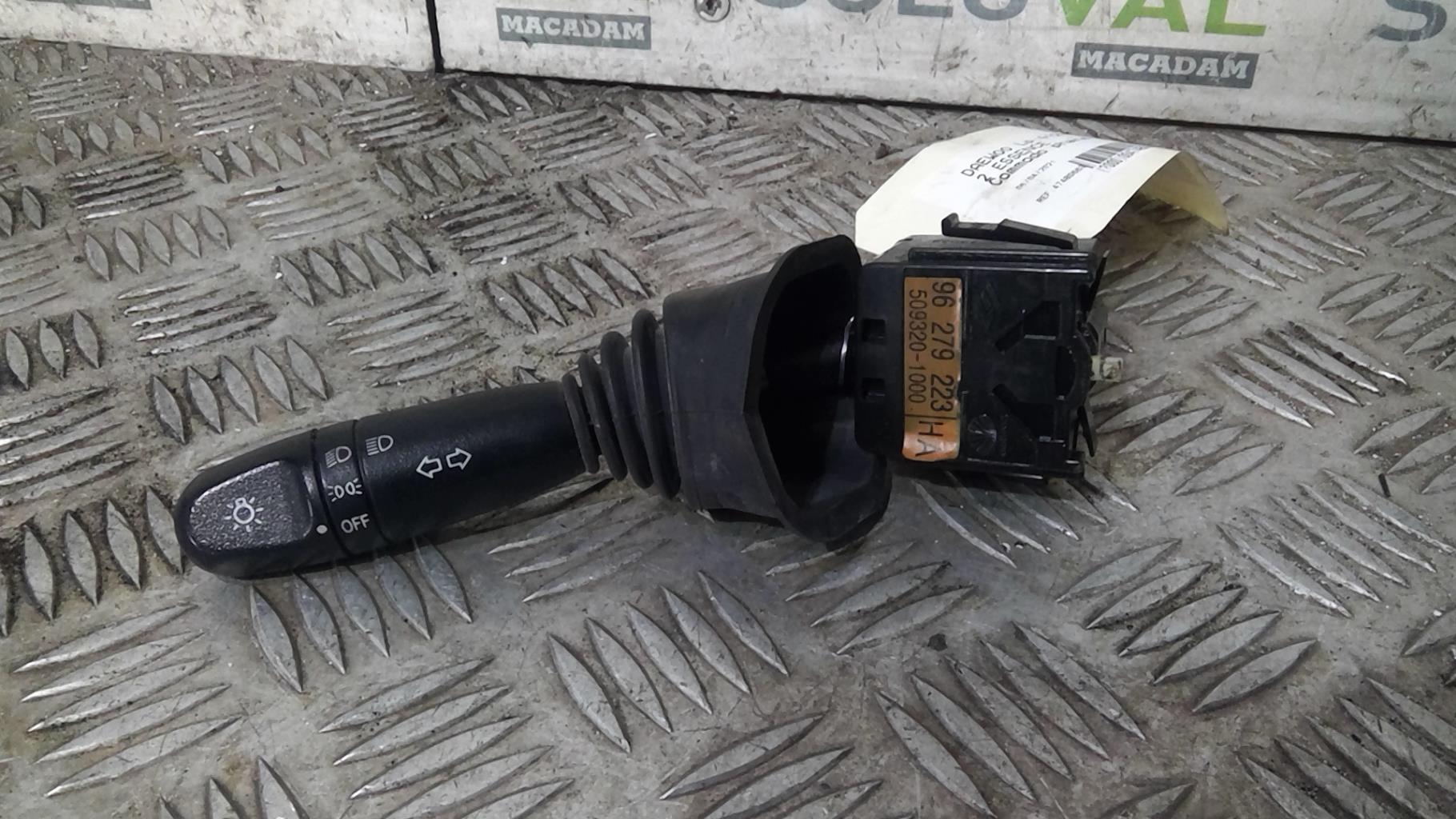 Commodo phare DAEWOO REZZO  - 1