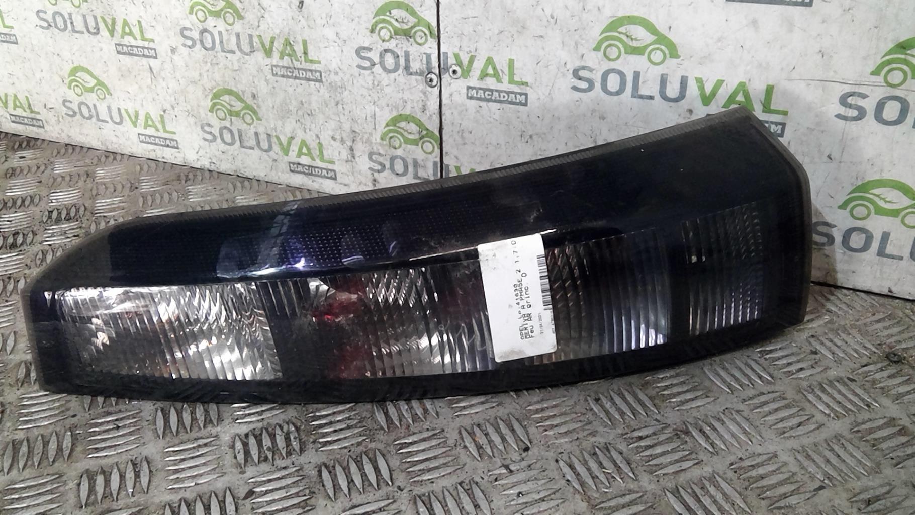 Fanale posteriore principale destro (luci) OPEL MERIVA A PHASE 2 Diésel - 1