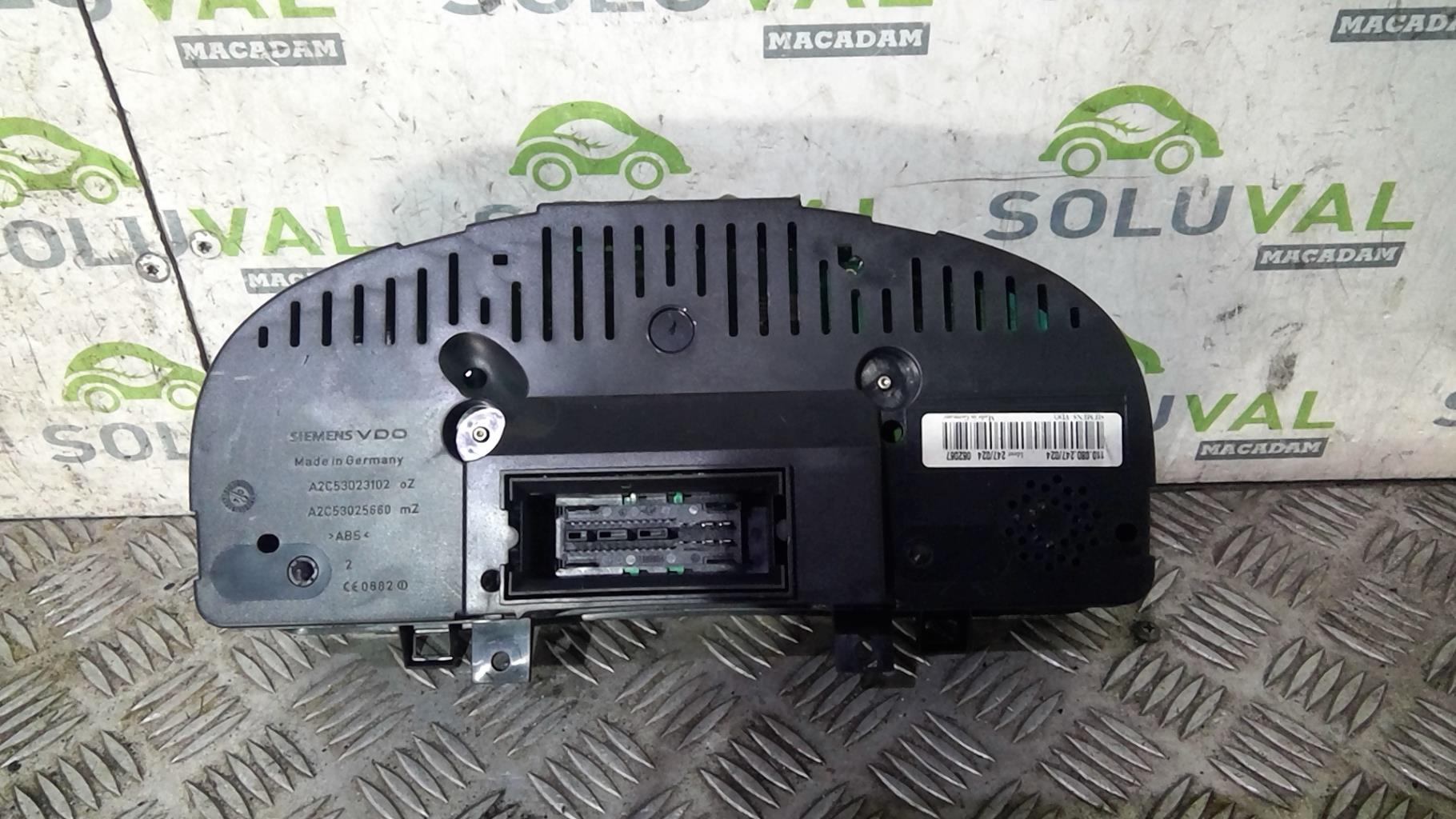 Compteur VOLKSWAGEN GOLF 5 Diesel - 1