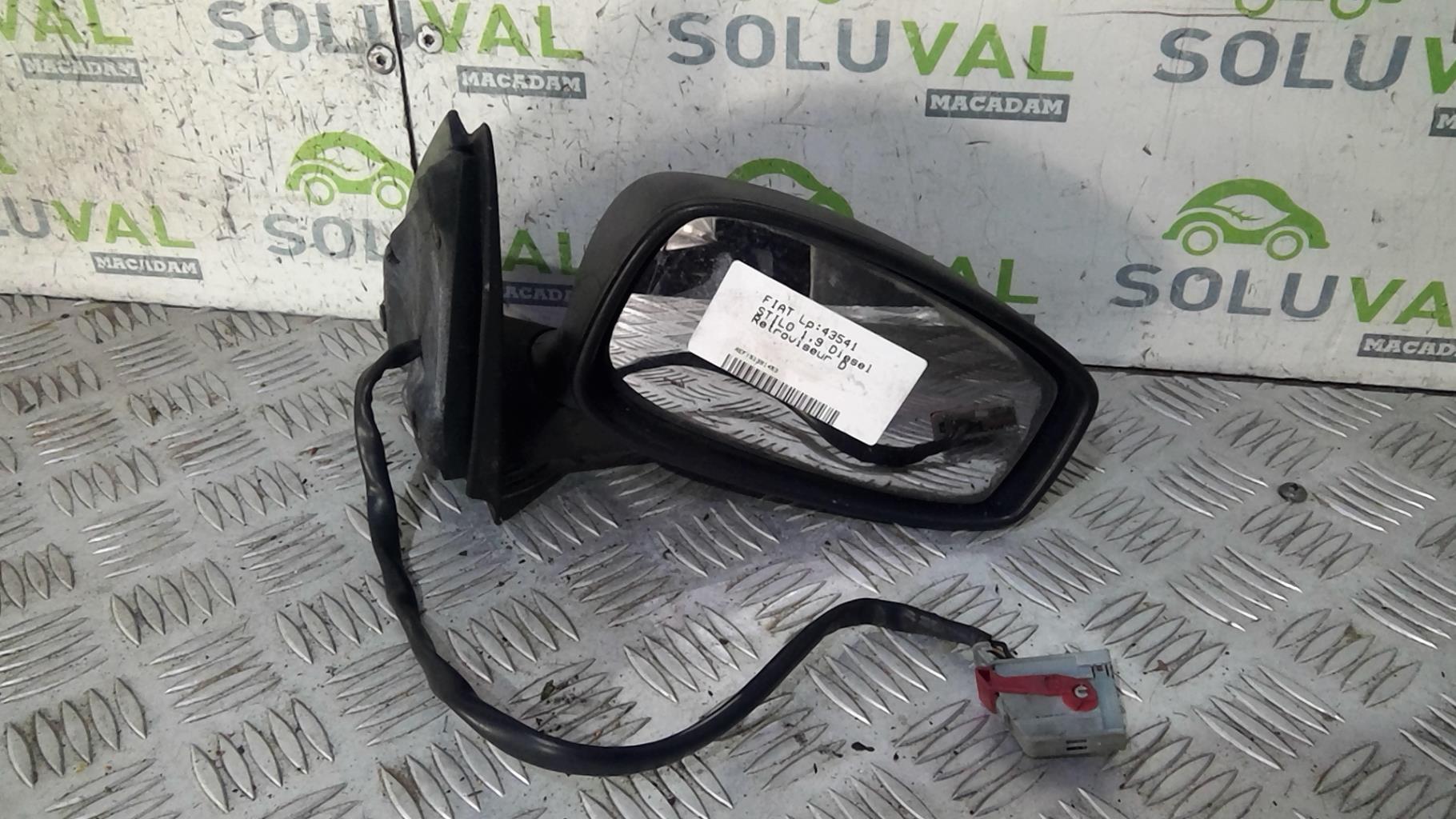 Retrovisor derecho FIAT STILO Diésel - 1