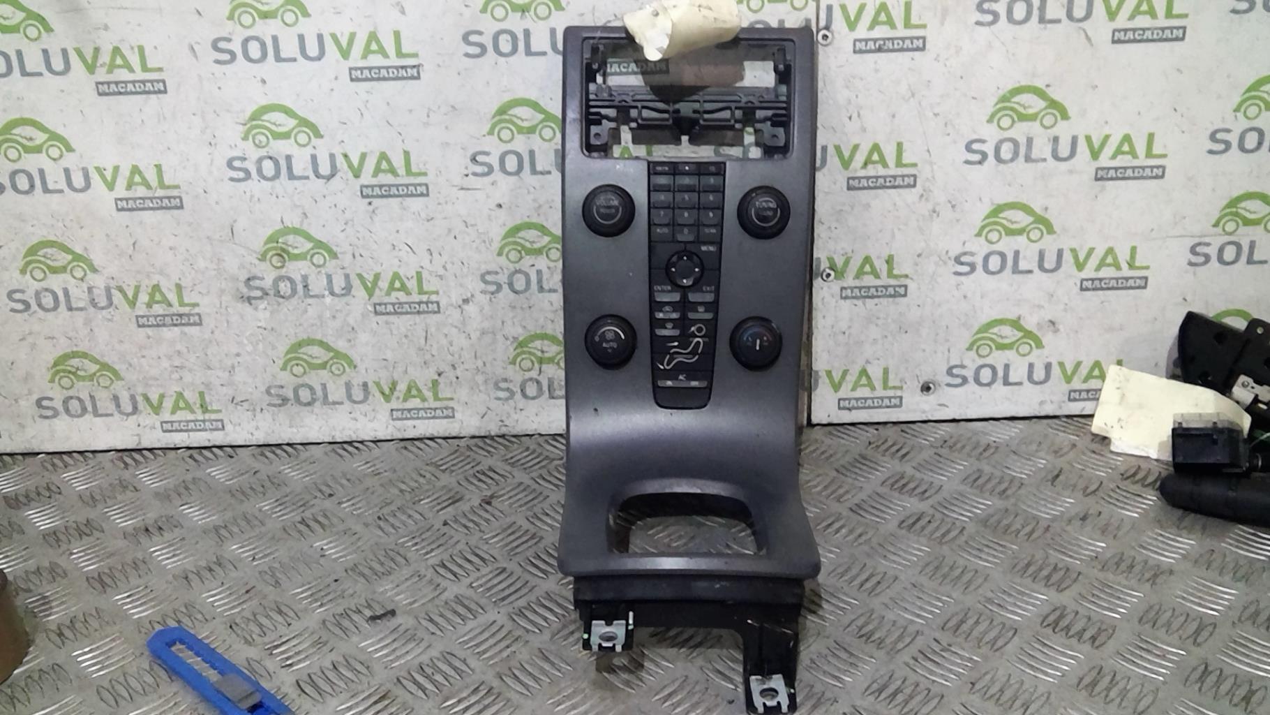 Commande chauffage VOLVO V 50 PHASE 1 BREAK Diesel - 1