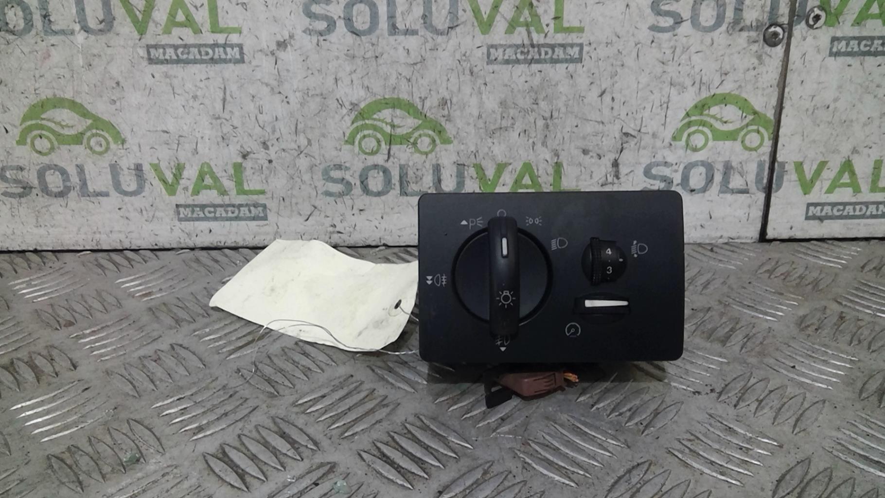 Commande de phare FORD C-MAX 1 PHASE 2 Diesel - 1