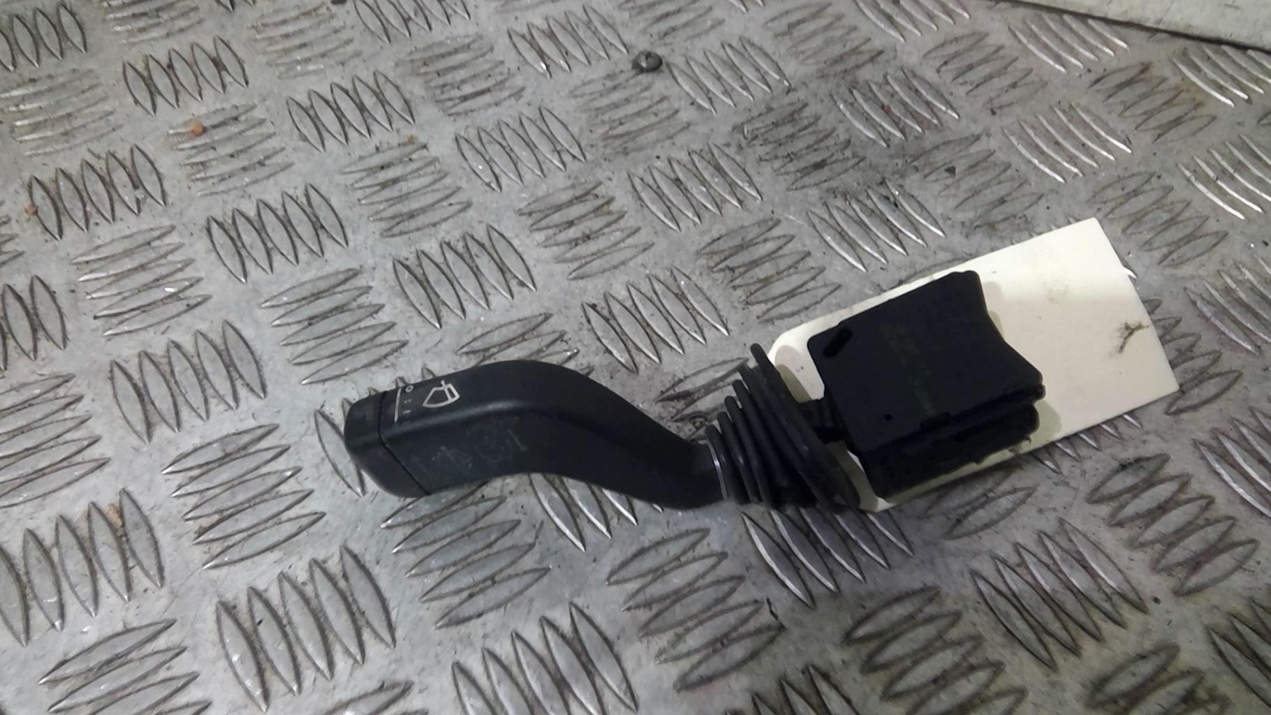 Commodo d'essuie glaces OPEL MERIVA A PHASE 1 Essence - 1