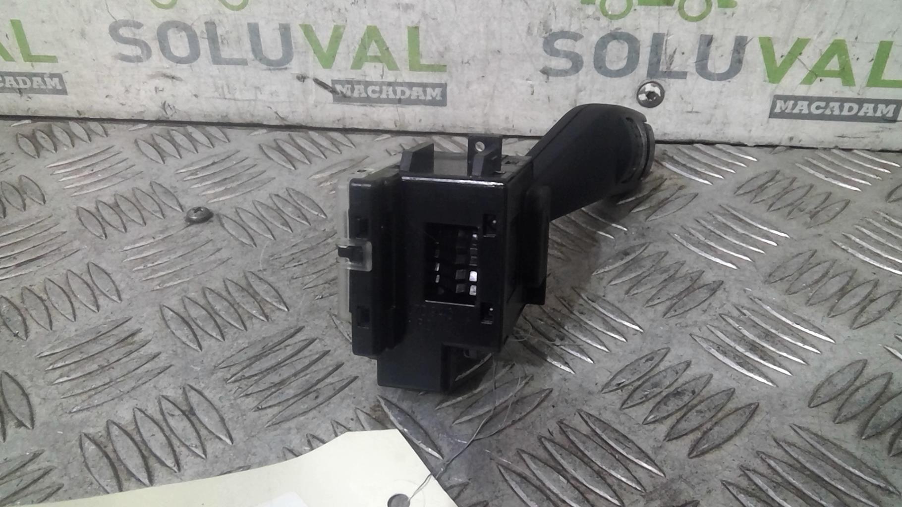Commodo d'essuie glaces FORD FOCUS 2 PHASE 2 Diesel - 1