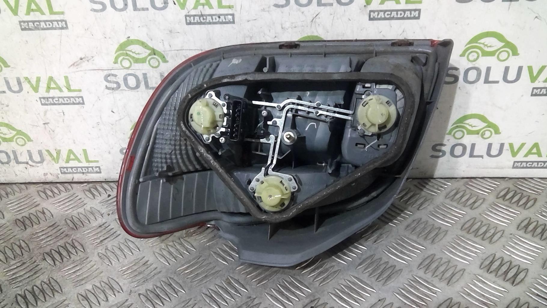 Fanale posteriore principale sinistro (luci) TOYOTA YARIS 1 PHASE 2 Diésel - 1