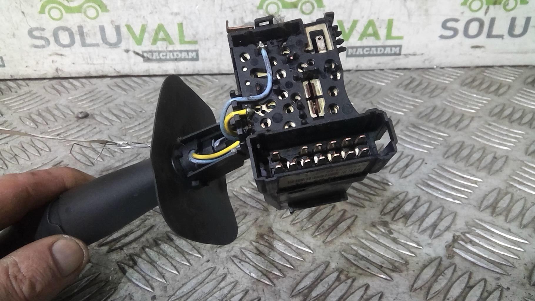 Commodo phare RENAULT CLIO 2 CAMPUS PHASE 1 Essence - 1
