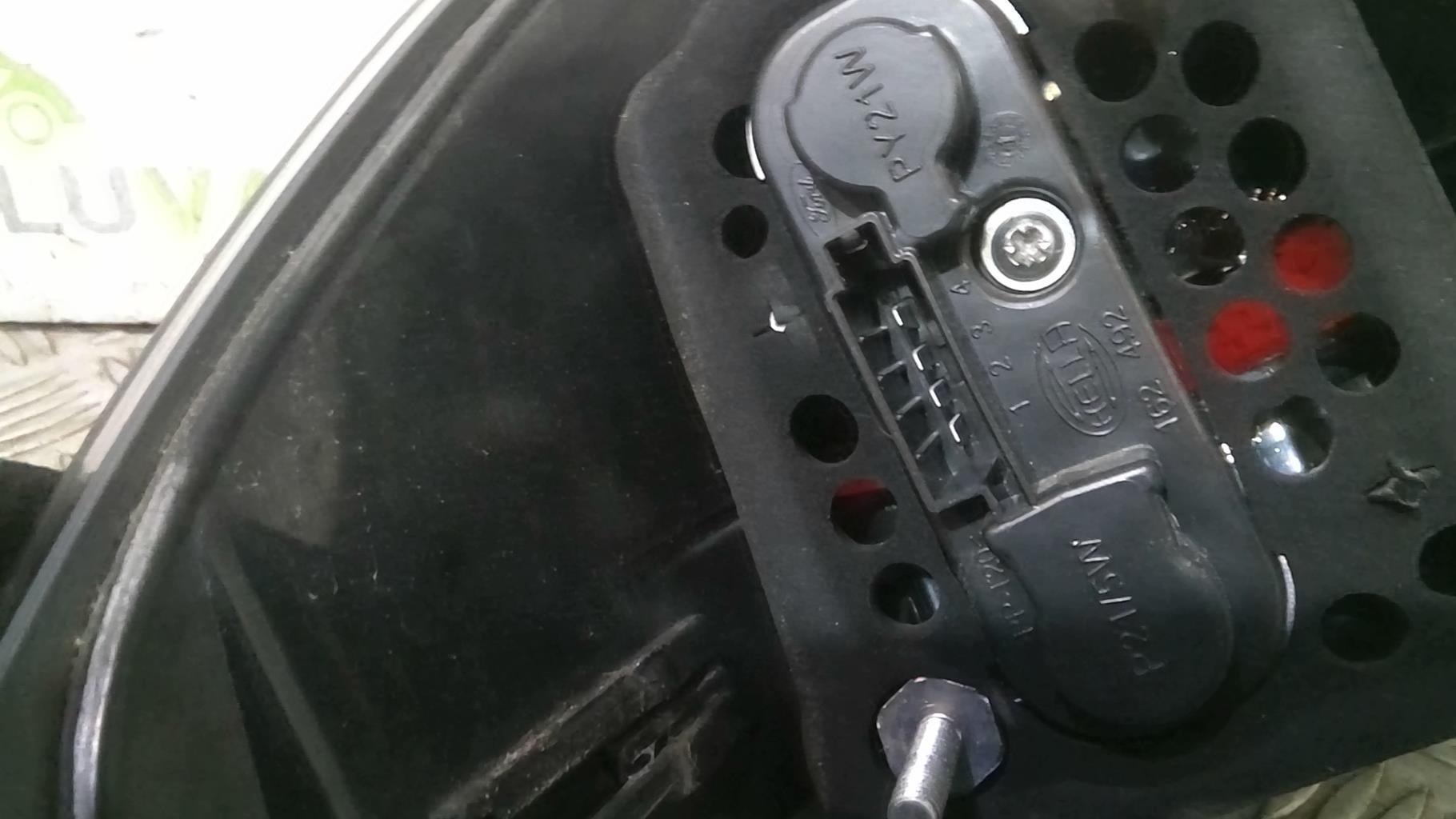 Fanale posteriore principale destro (luci) FORD S-MAX 1 PHASE 1  - 1