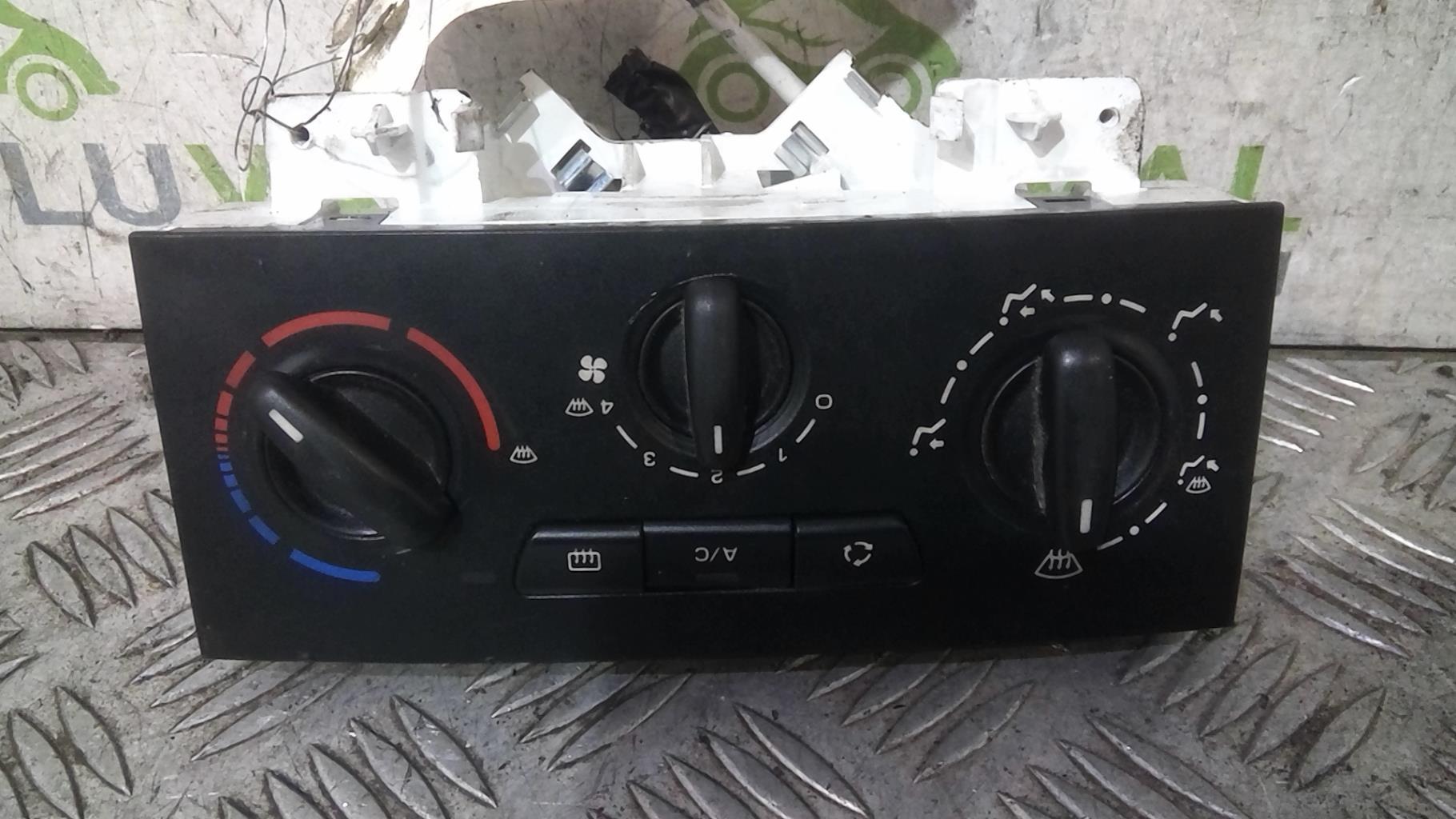 Commande chauffage PEUGEOT EXPERT 2 Diesel - 1