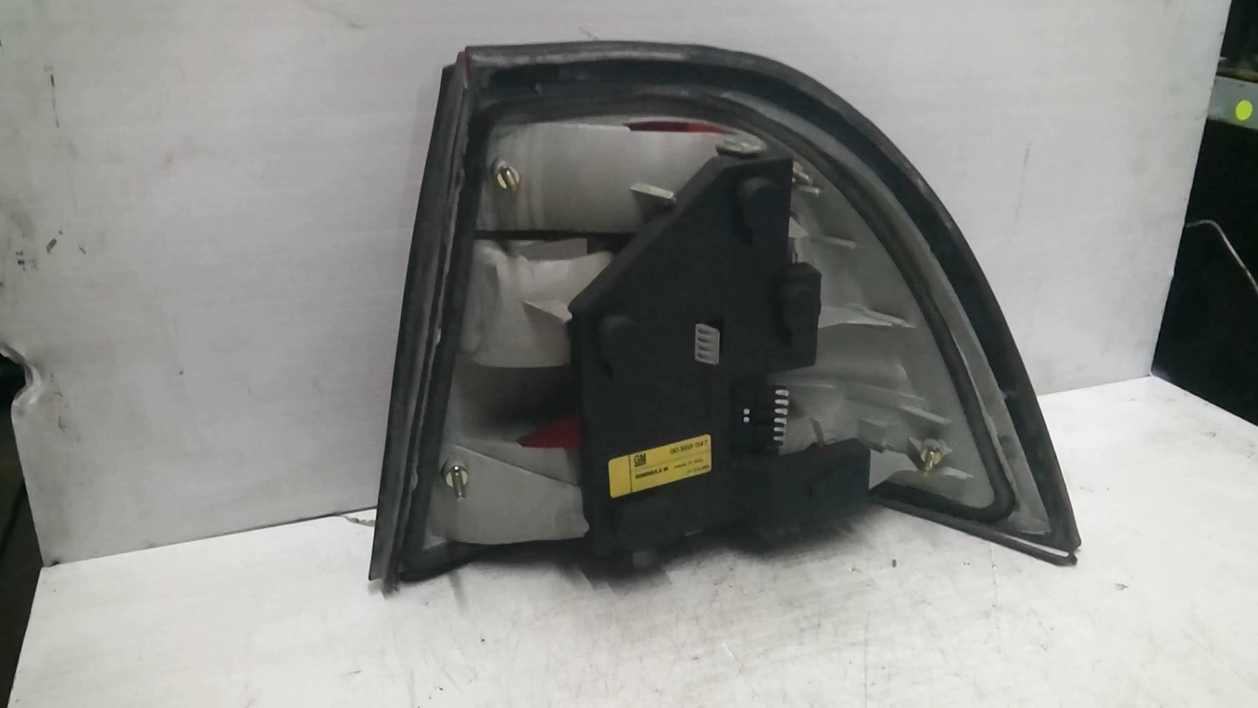 Fanale posteriore principale sinistro (luci) OPEL VECTRA B PHASE 2 Diésel - 1