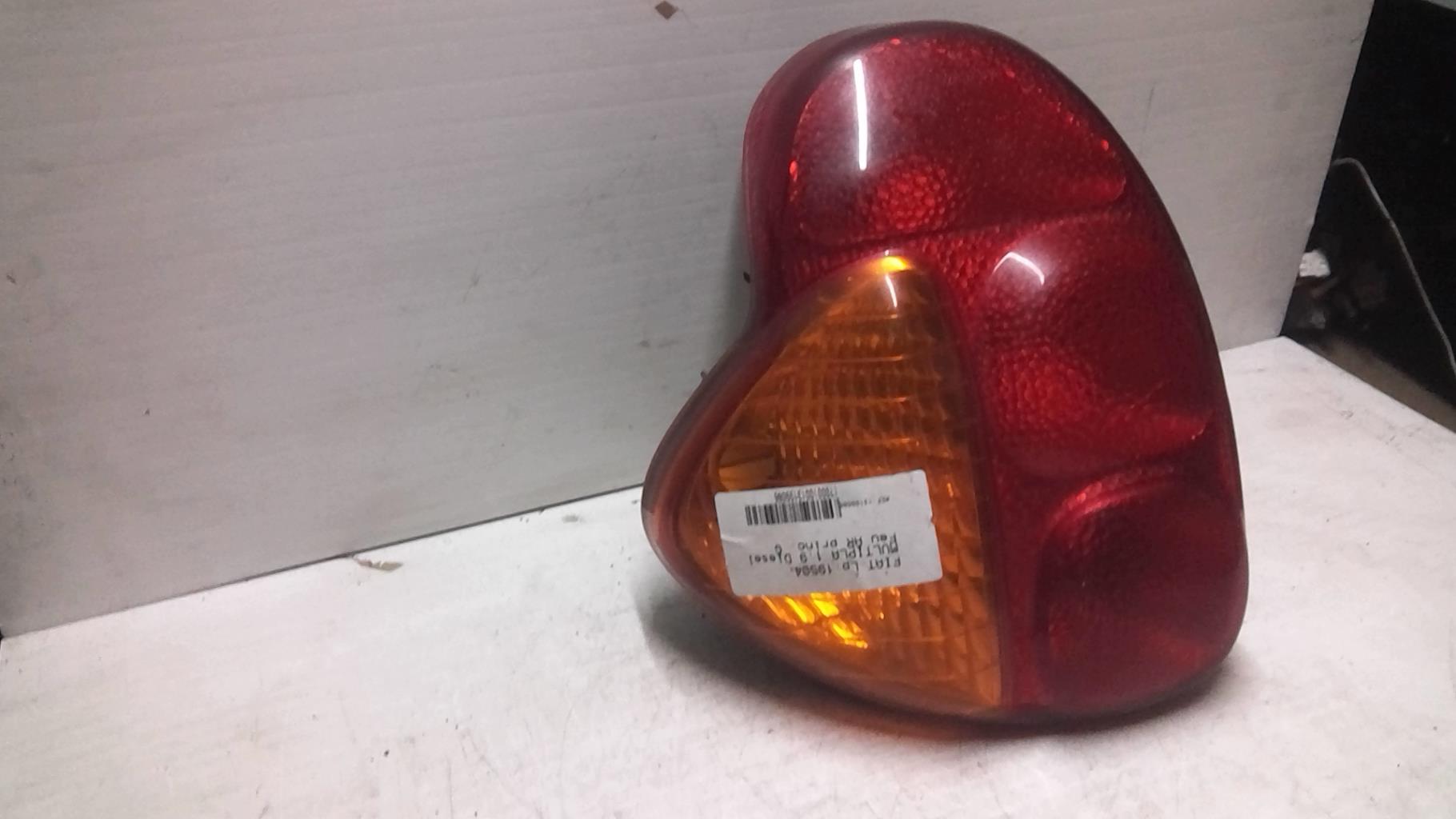 Fanale posteriore principale sinistro (luci) FIAT MULTIPLA PHASE 1 Diésel - 1