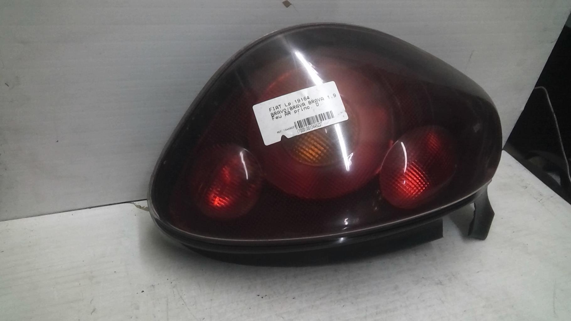 Fanale posteriore principale destro (luci) FIAT BRAVO 1 Diésel - 1