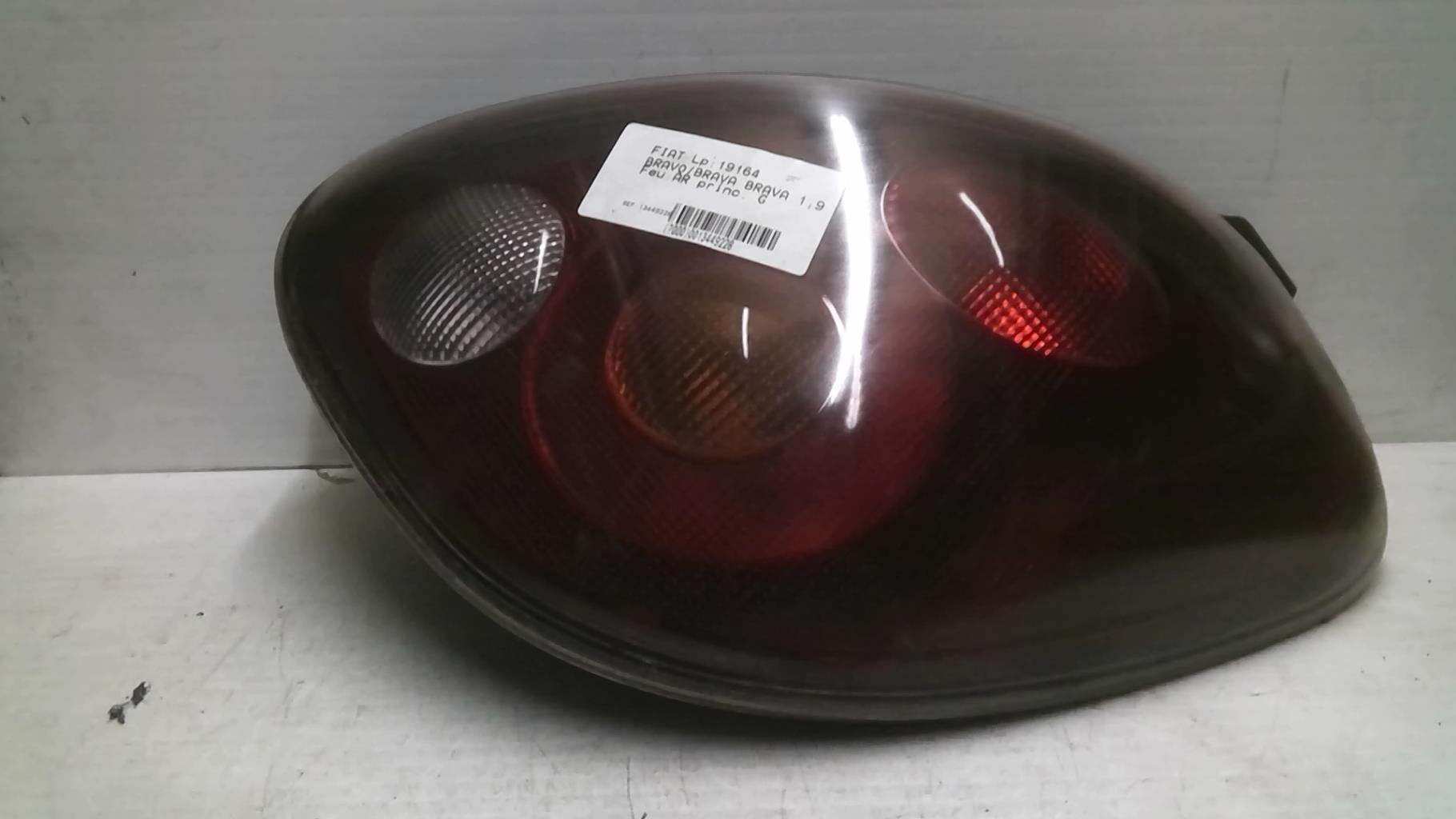 Fanale posteriore principale sinistro (luci) FIAT BRAVO 1 Diésel - 1