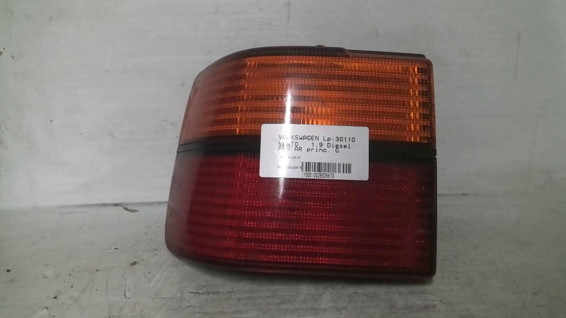 Fanale posteriore principale sinistro (luci) VOLKSWAGEN VENTO Diésel - 1