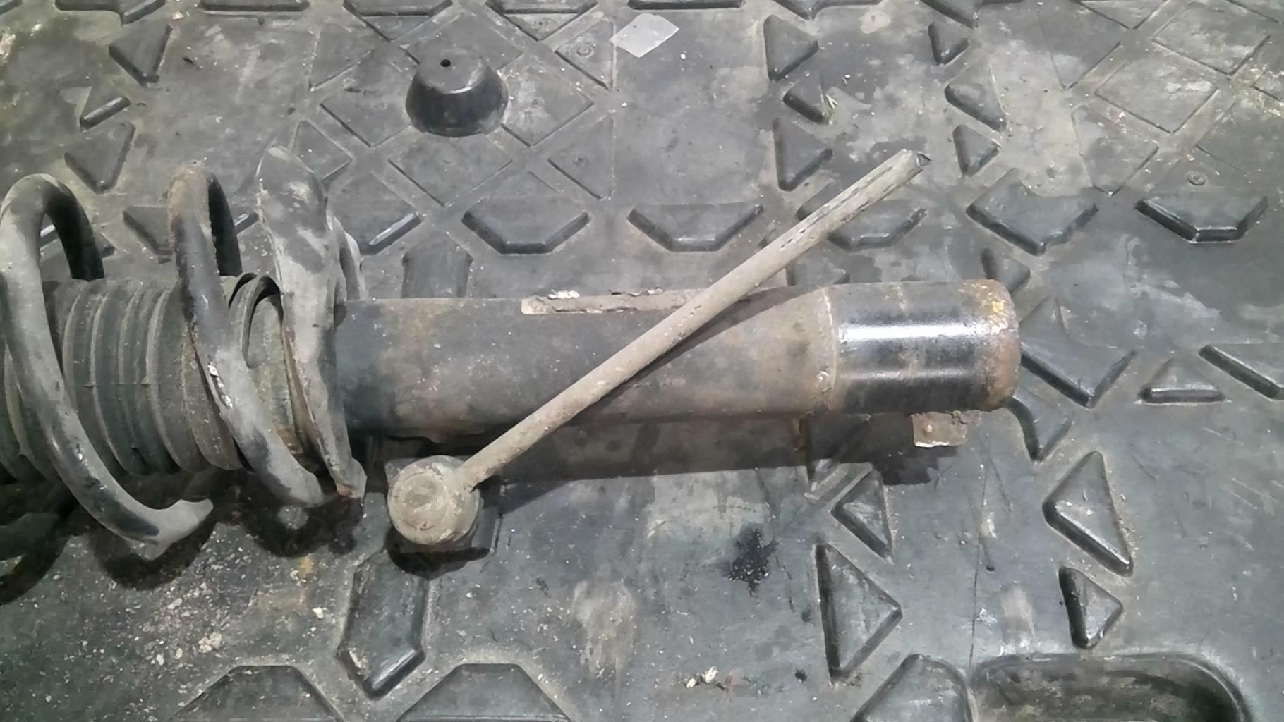 Ammortizzatore anteriore sinistro SEAT TOLEDO 3 Diésel - 1