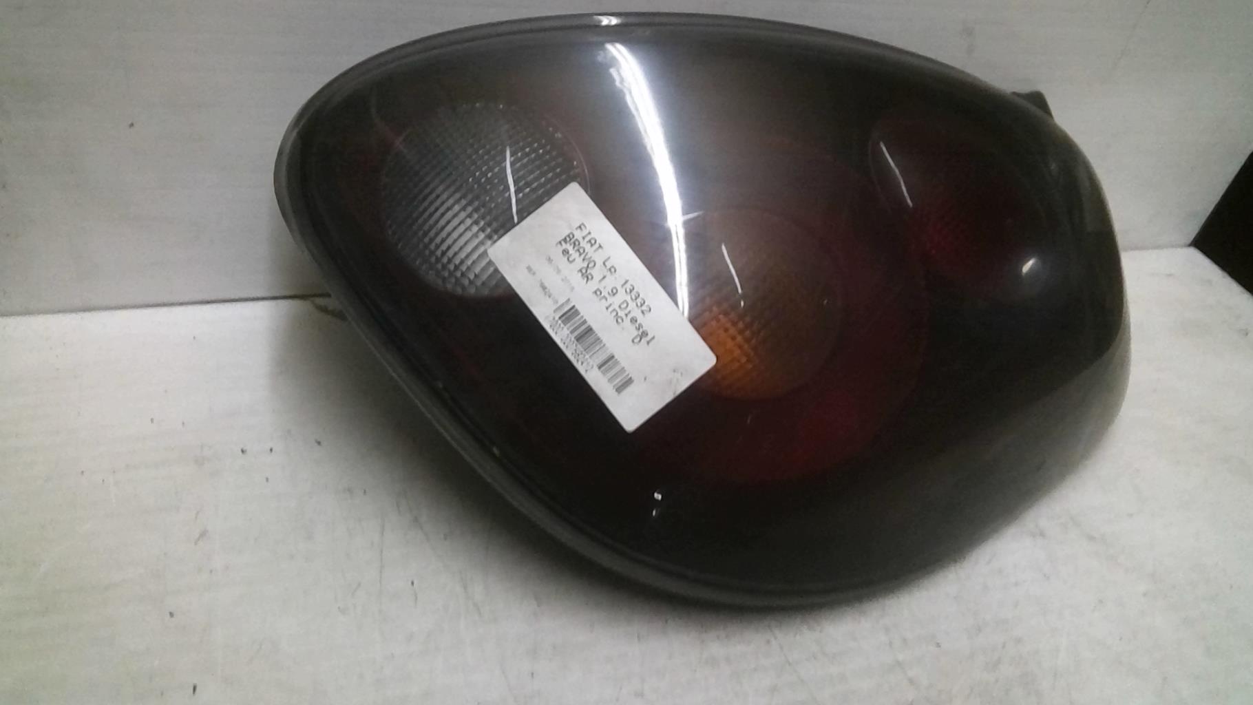 Fanale posteriore principale destro (luci) FIAT BRAVO 1 Diésel - 1