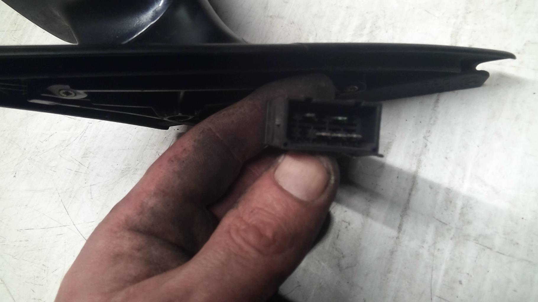 Retrovisor izquierdo AUDI A6 2 PHASE 1 Gasolina - 1