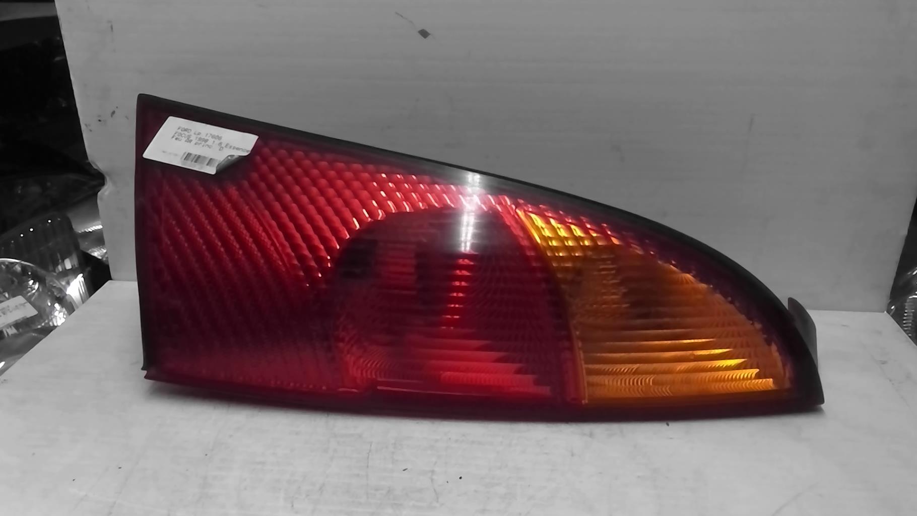 Fanale posteriore principale destro (luci) FORD FOCUS 1 Gasolina - 1