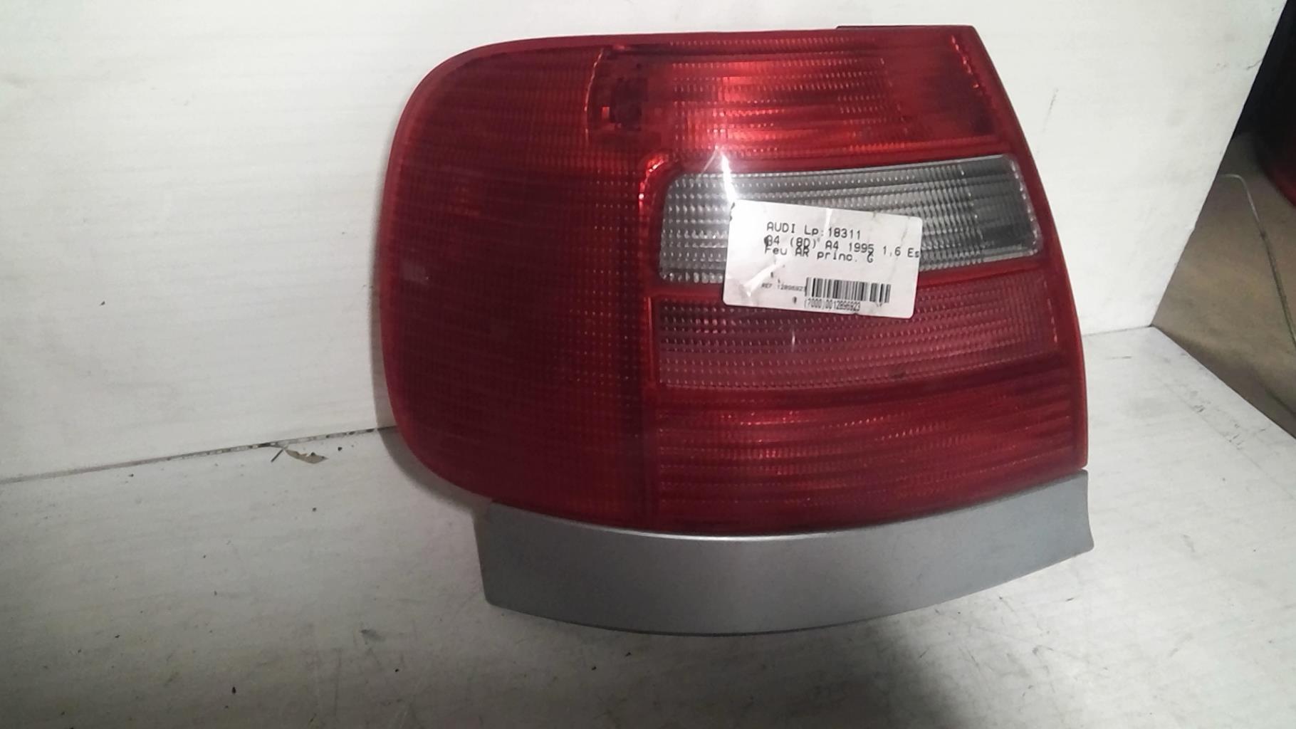 Fanale posteriore principale sinistro (luci) AUDI A4 1 PHASE 1 Gasolina - 1