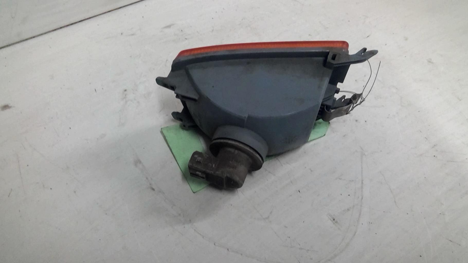 Gruppo ottico anteriore secondario destro (luci)(freccia) VOLKSWAGEN GOLF 3 Gasolina - 1
